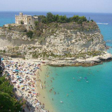 Hotel Virgilio Tropea Exteriör bild