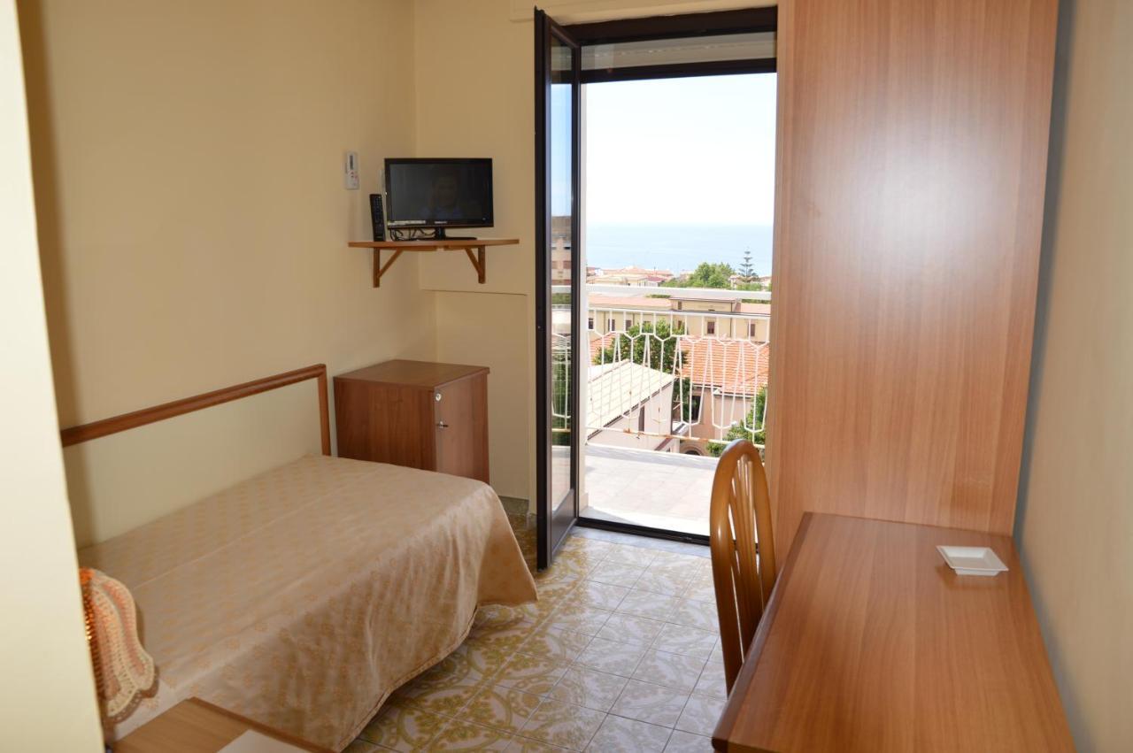 Hotel Virgilio Tropea Exteriör bild