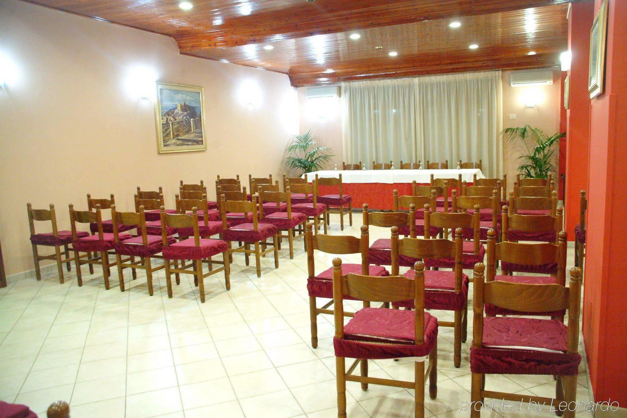 Hotel Virgilio Tropea Business bild